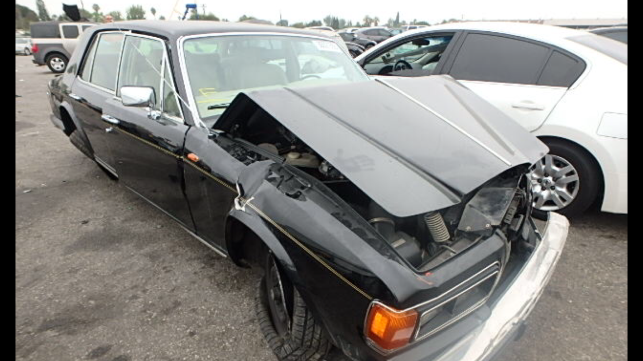 Parting out 1981 Rolls Royce silver spirit