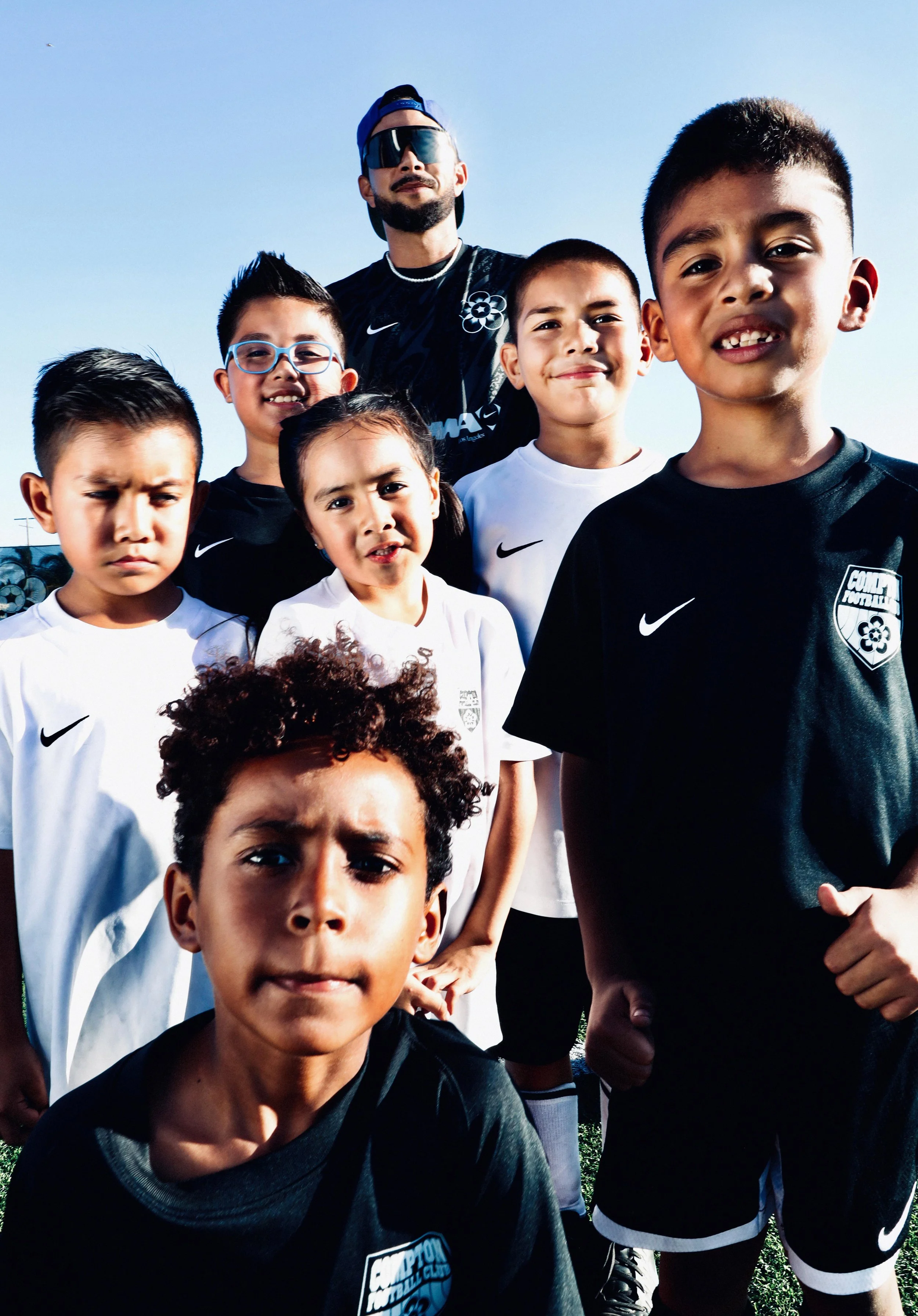 14-Compton-FC--KEVIN-XAVIER-DE-NAUW.jpg
