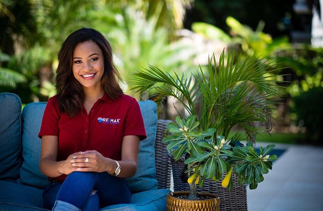 We did a small corporate shoot for @remax_belize yesterday. It was fun. We are working on processing everything but in the meantime, here is a beautiful photo of #REMAX agent @natashaolive