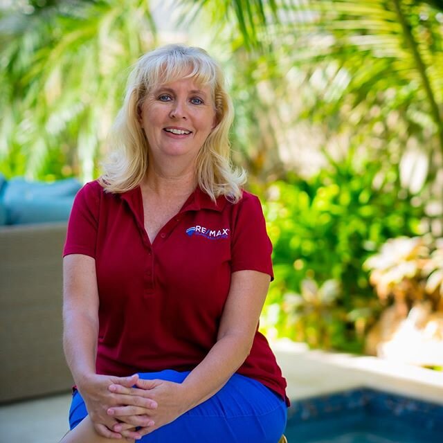 We finally wrapped up this session for @remax_belize and are super happy with the results!