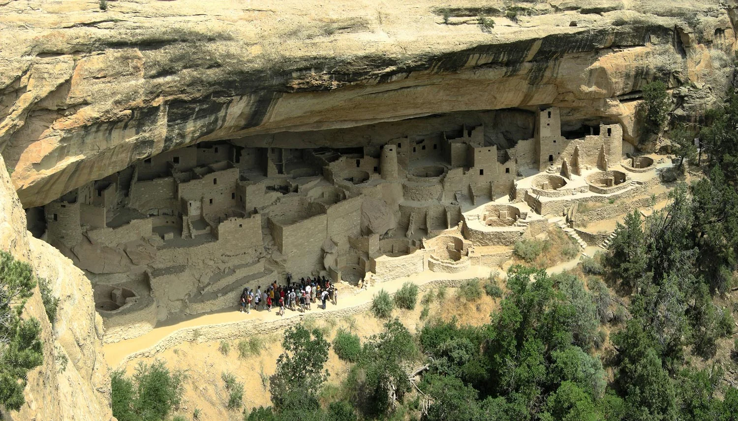 Prehistoric vernacular cliff dwelling