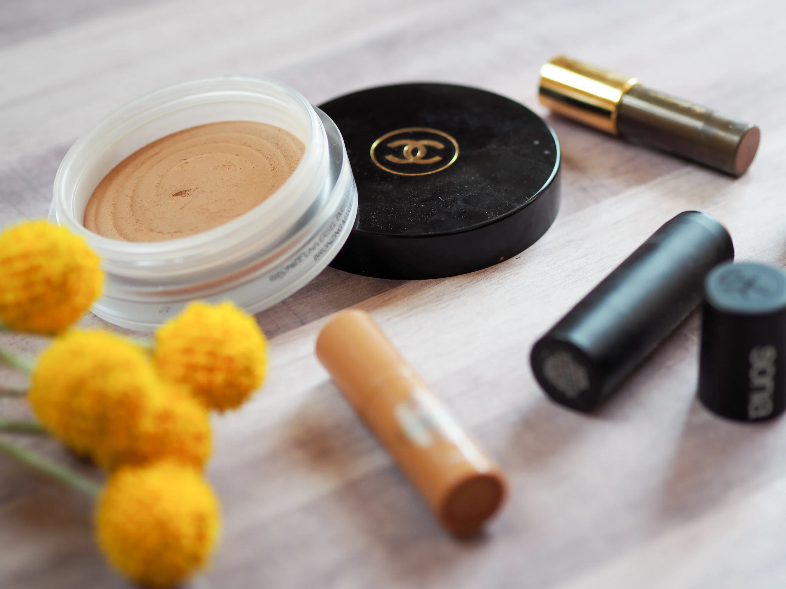 cream-bronzer-for-spring-3.jpg