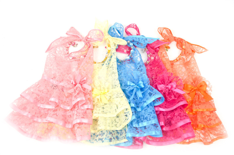 fice-lace-ruffle-dresses.jpg