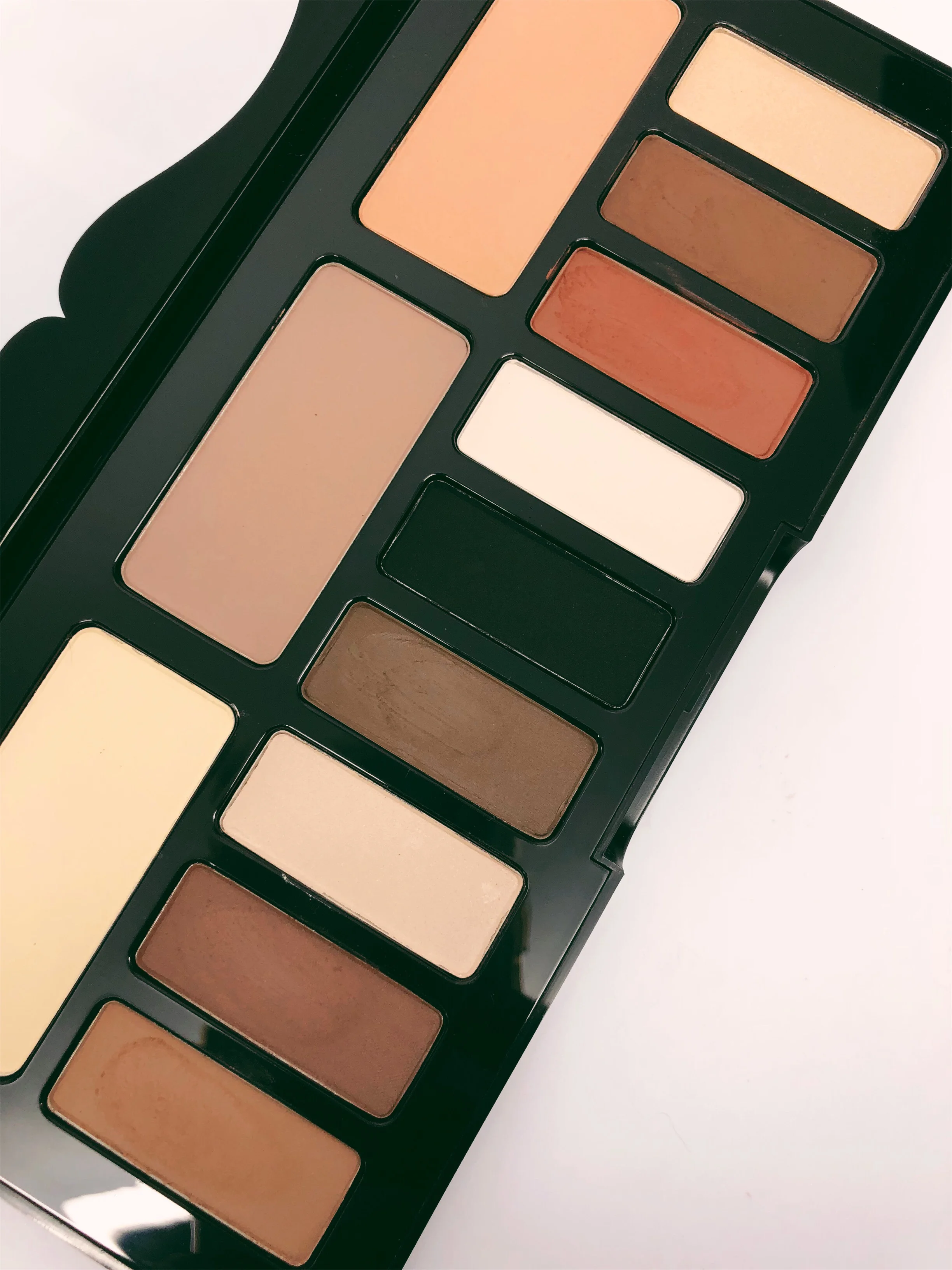 Kat Von D Eye Contour Open.jpg