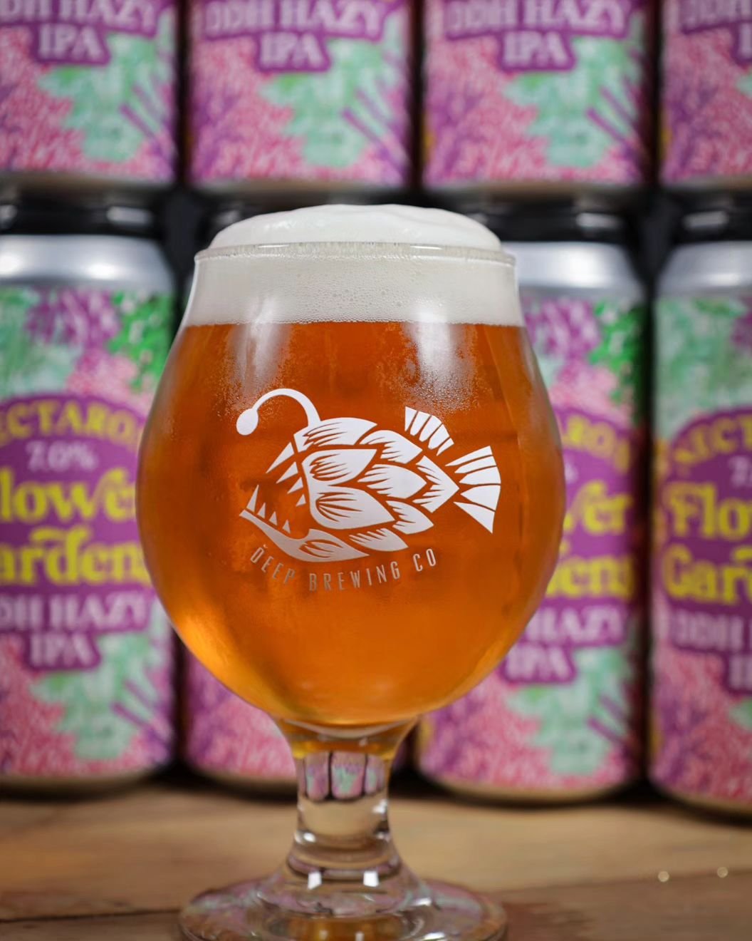 It's #SundayFunday at Deep!

New release NECTARON FLOWER GARDENS Hazy IPA is flowing.

@siriously_thai is here 3-7 pm.

And we've got those 🔥 new Deeo koozies in stock.

You simply couldn't ask for better weather than what we have today. Hopefully, 