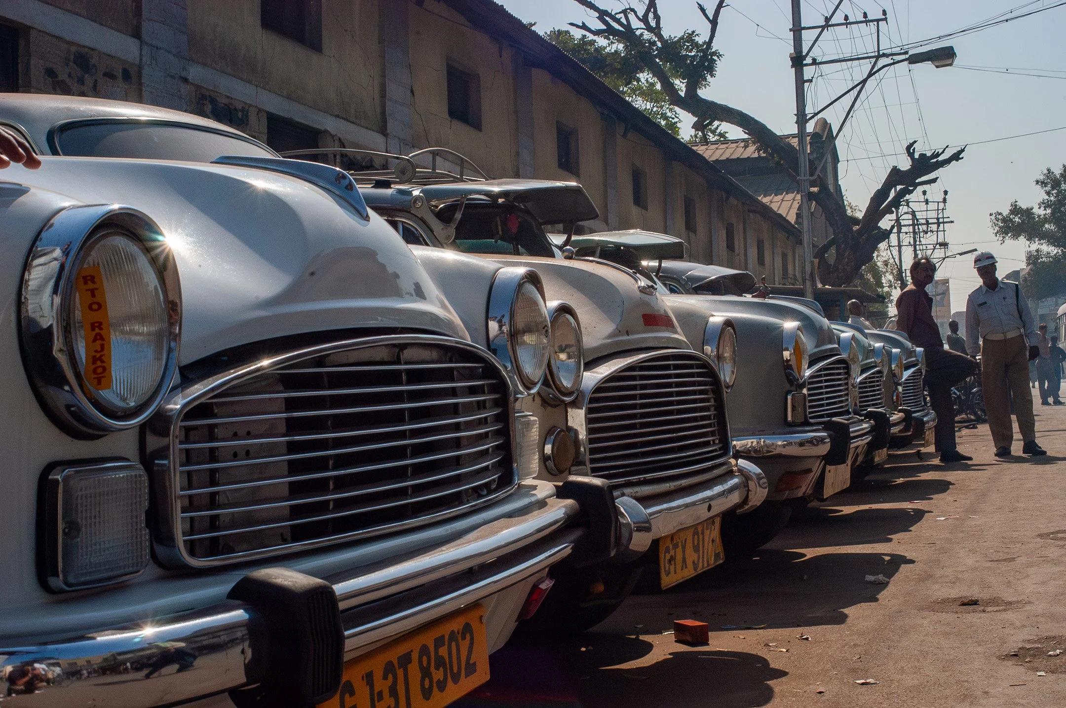 amee reehal old taxi cars india.jpg