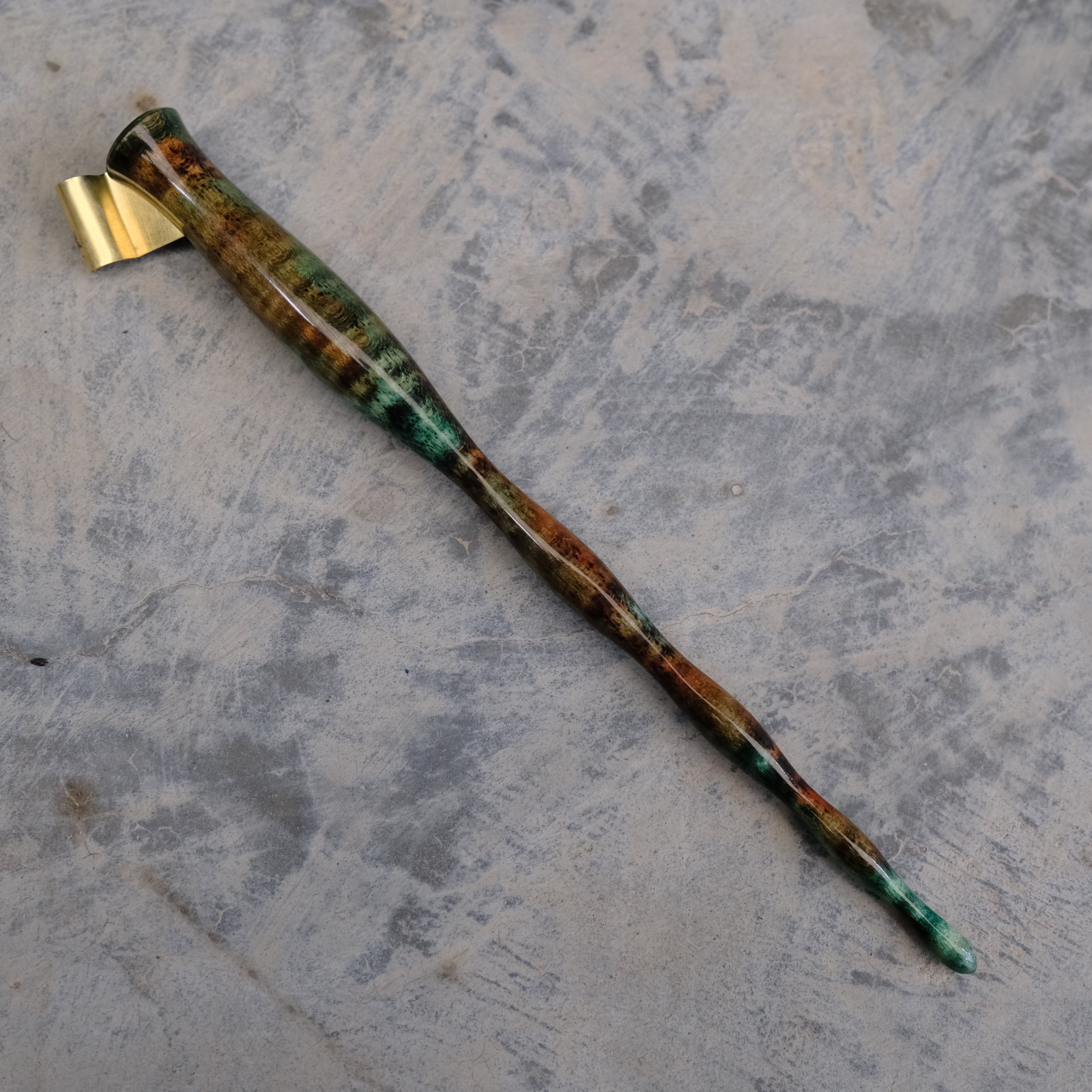 the-jungle-green-dyed-curly-maple-oblique-pen-holder.jpeg