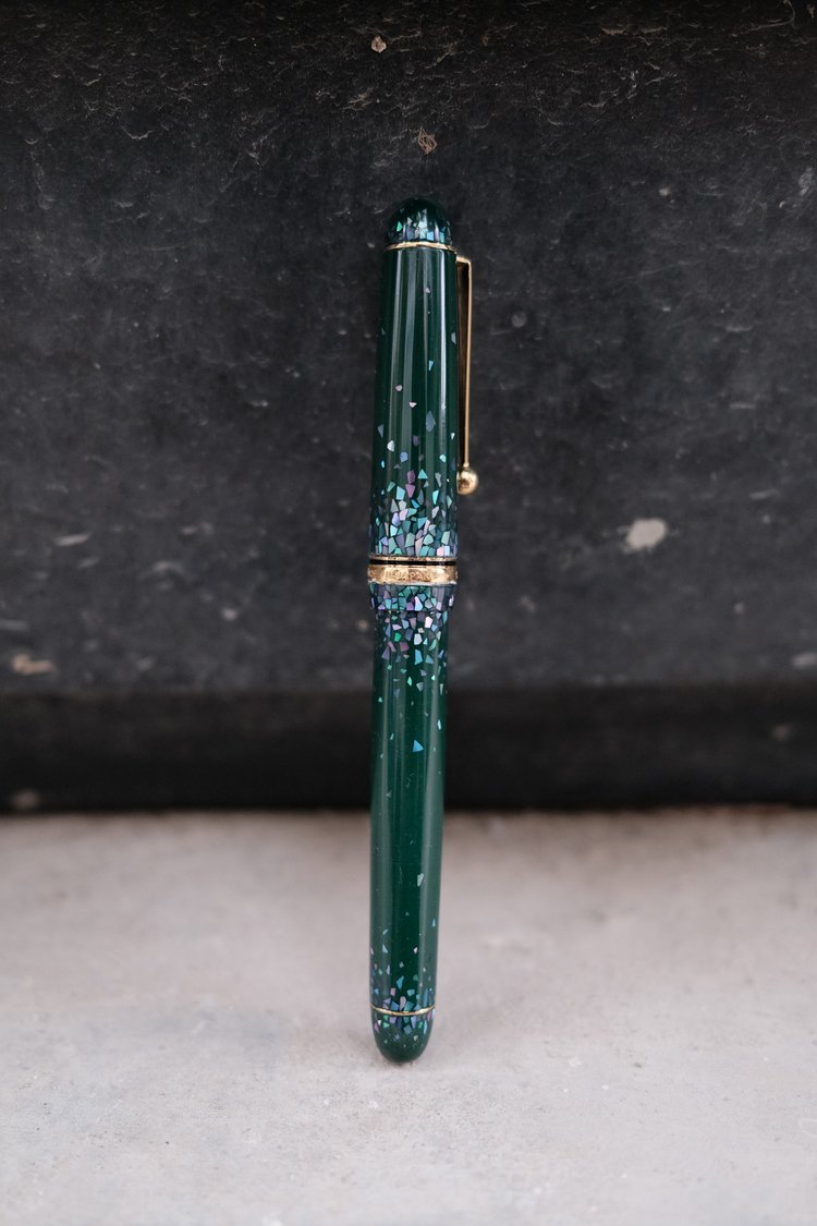Straight Pen Holders, Oblique Nib Holders, Urushi Pens, Handmade  Calligraphy Pen Holders — Dao Huy Hoang