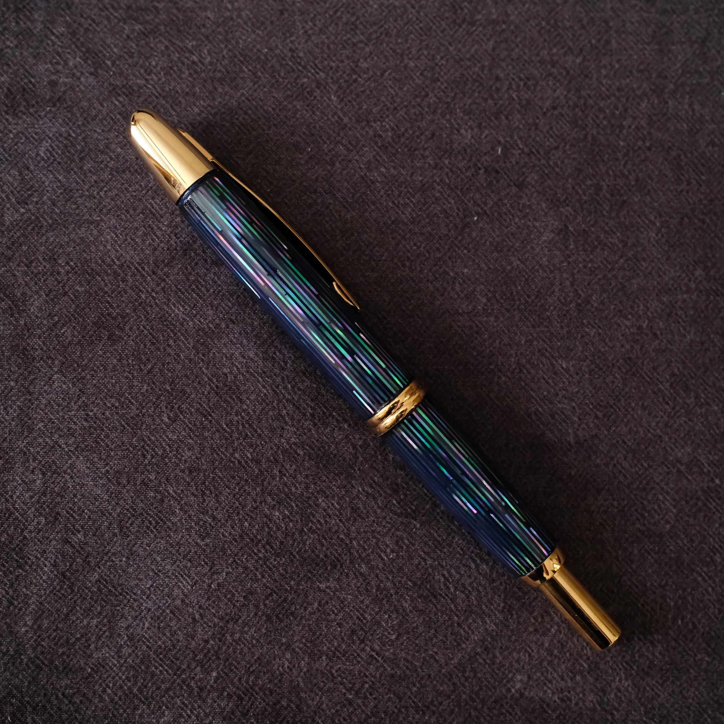 purple-raden-fountain-pen-6.jpg
