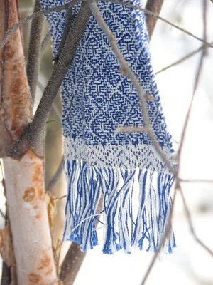 Shadow weave scarf in cotton