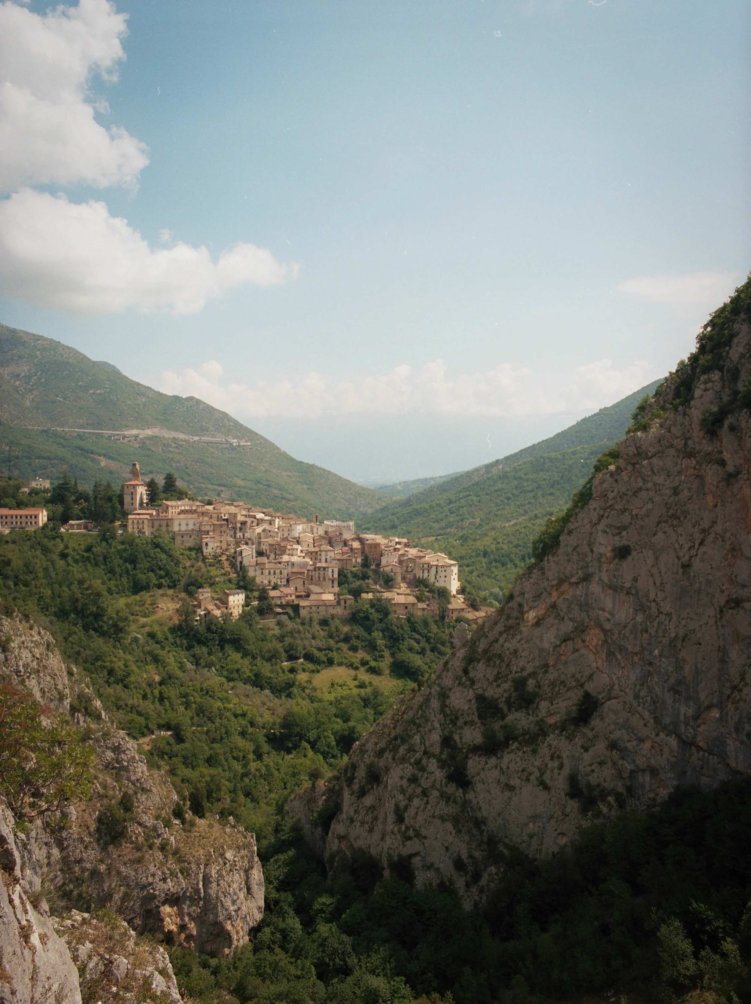 avezano004.jpg