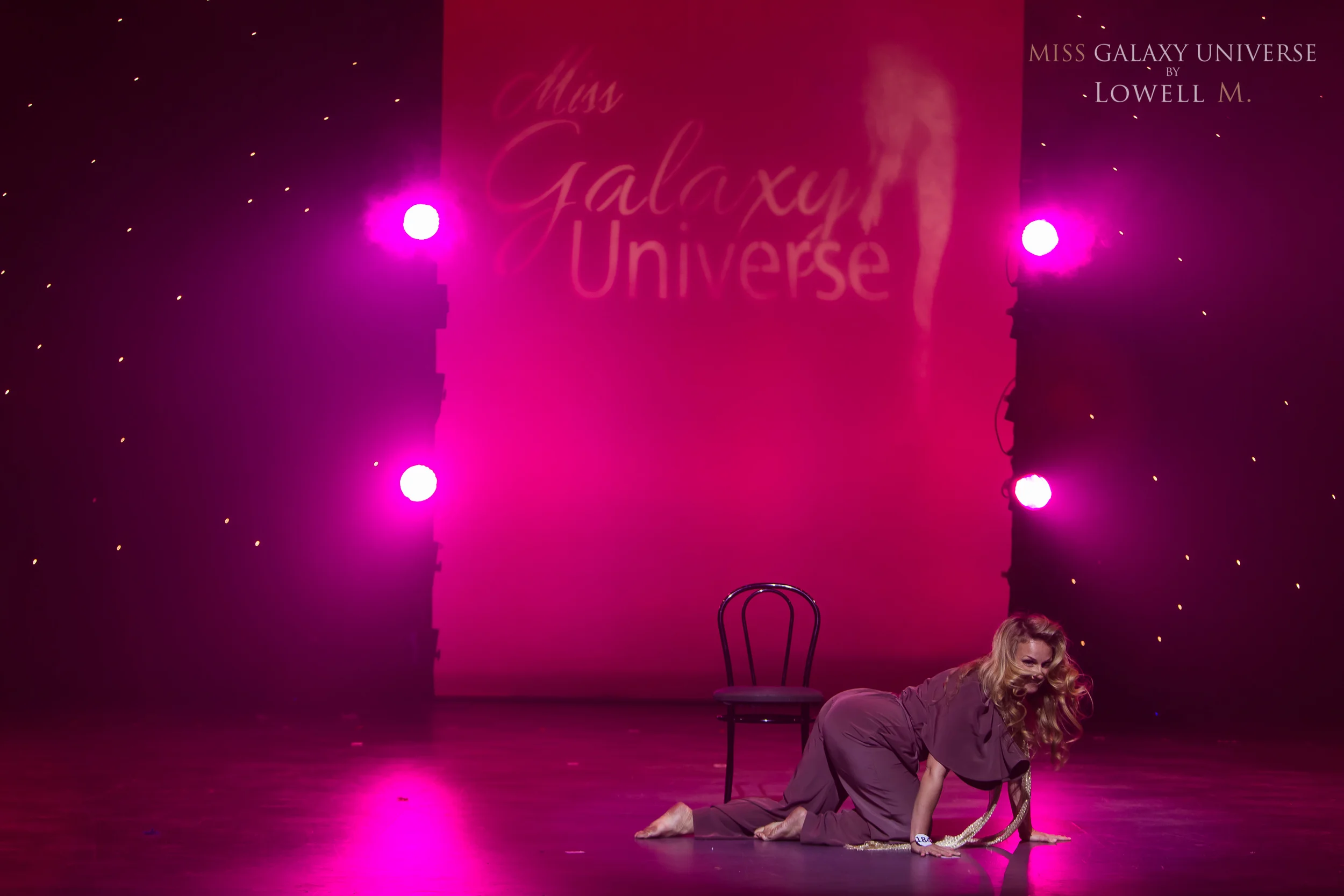 mgu_stage_0111_4117_print3000.jpg