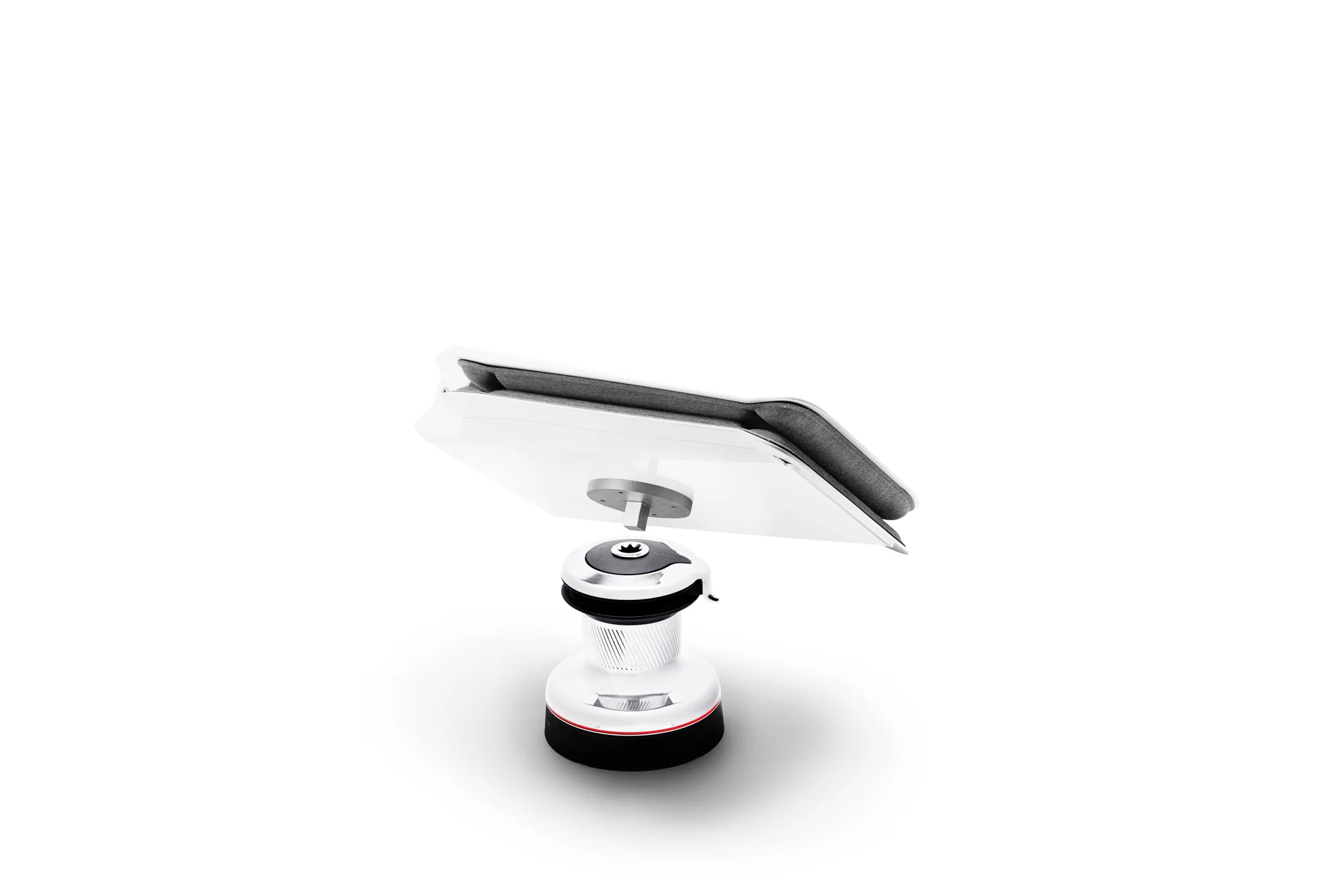 1503CH-TidesWinchSeat_1438-graa_low-res.jpg
