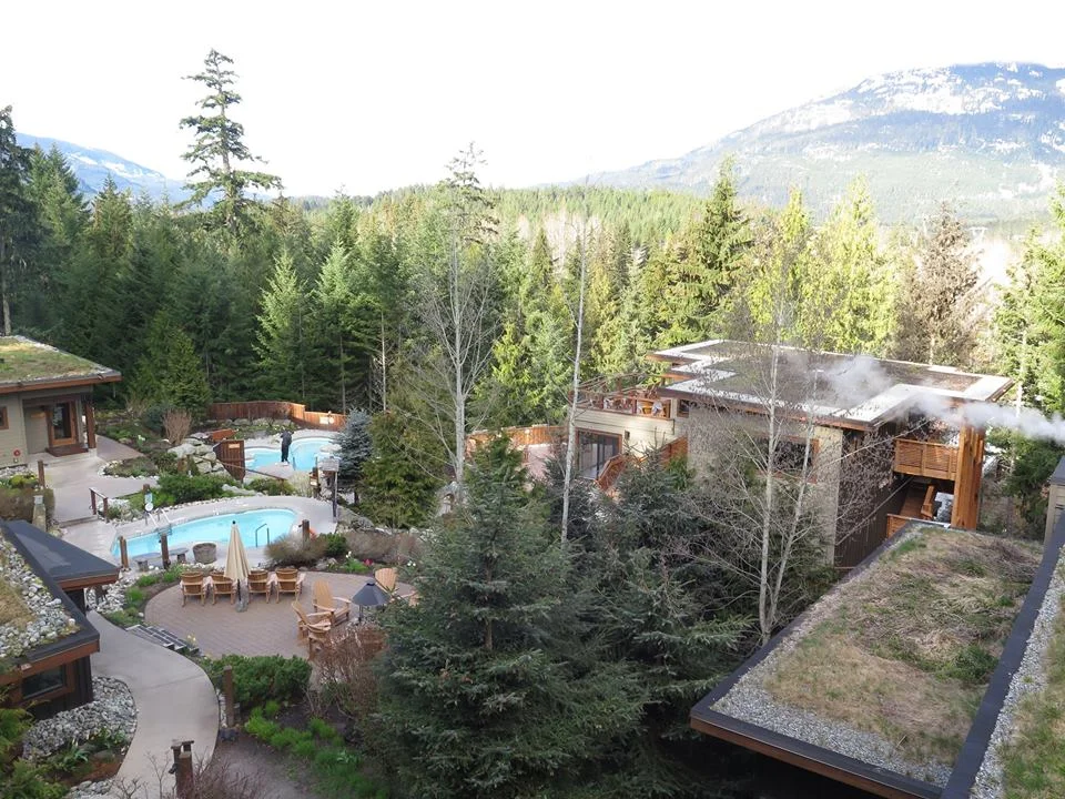 scandinave-spa-whistler-canada.jpg