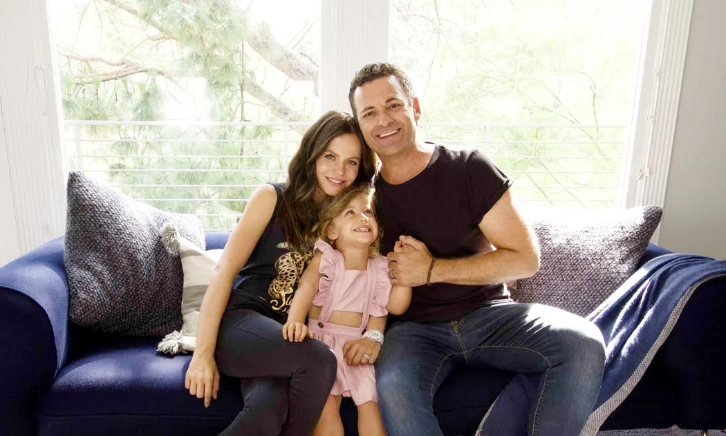 tammin-sursok-03-fashion-mamas_2017_10.jpg