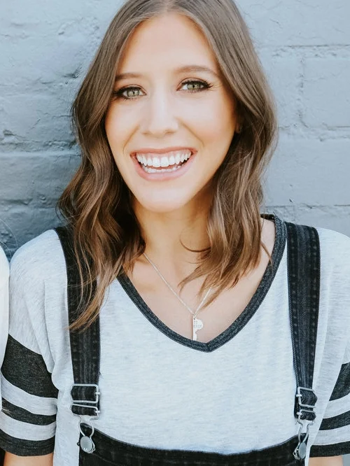 lauren-paul-molly-thompson.jpg