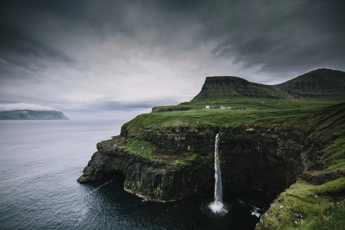 Faroe_Ilands_Day01_BobbyAnwar-1.jpg