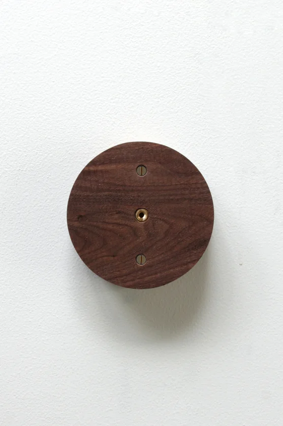 Hyla wall mounted guitar stand