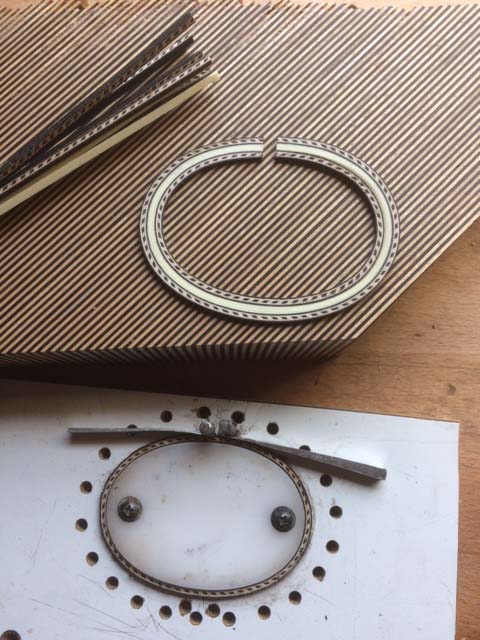 Model 4 rosette