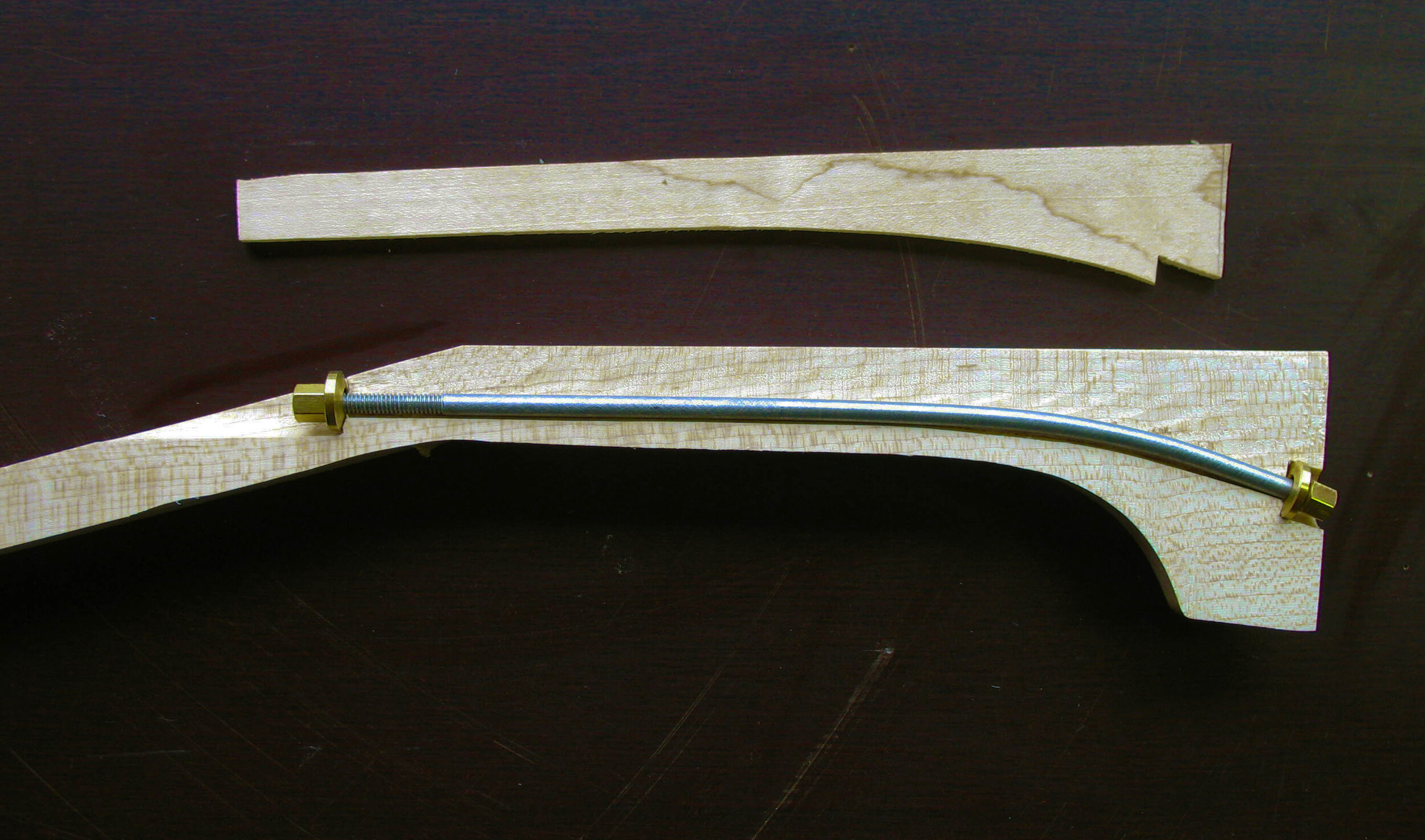 truss rod.jpg