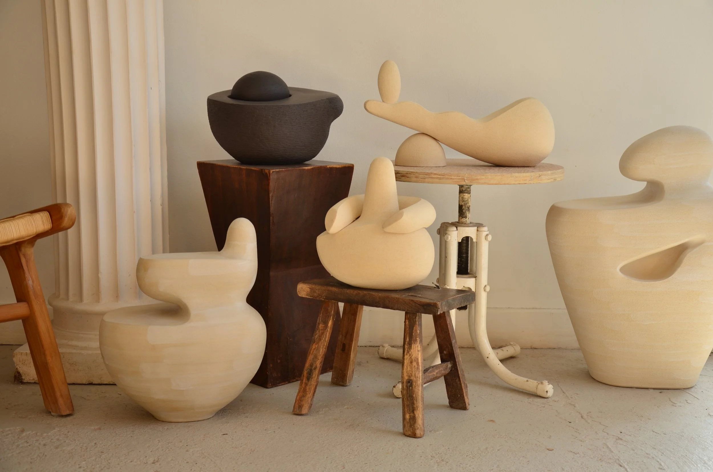 Fingō Furniture & Spielen - Helena Lacy .jpeg