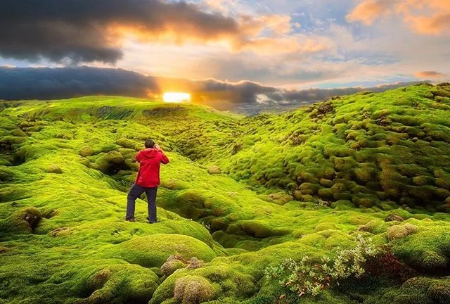 Sometimes you just have to ask what even is the Icelandic landscape?⠀
.⠀
.⠀
.⠀
.⠀
.⠀
.⠀
⠀
#MyStopover #iceland #icelandic #66north #icelandtravel #myicelandtravel #reykjavik #icelandair #icelandsecret #wheniniceland @wheniniceland #inspiredbyiceland 