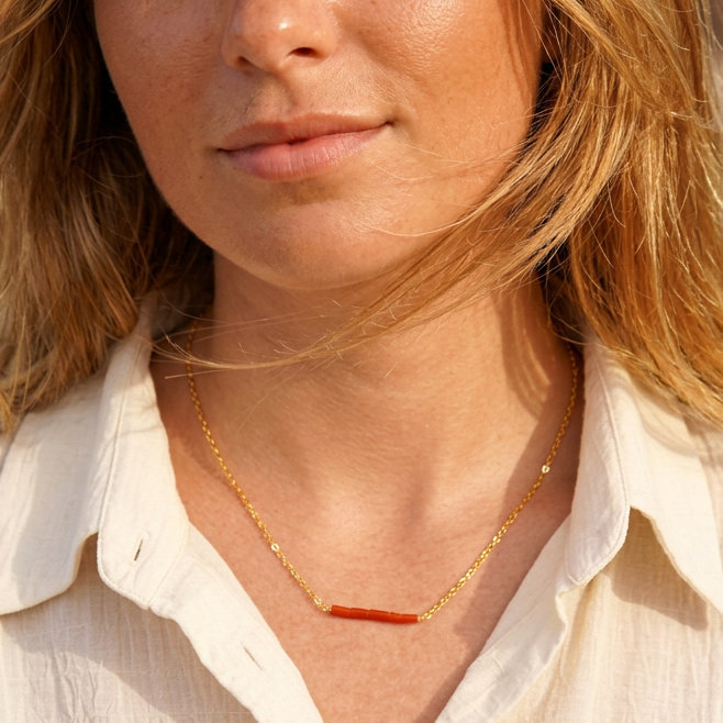coral necklace.png