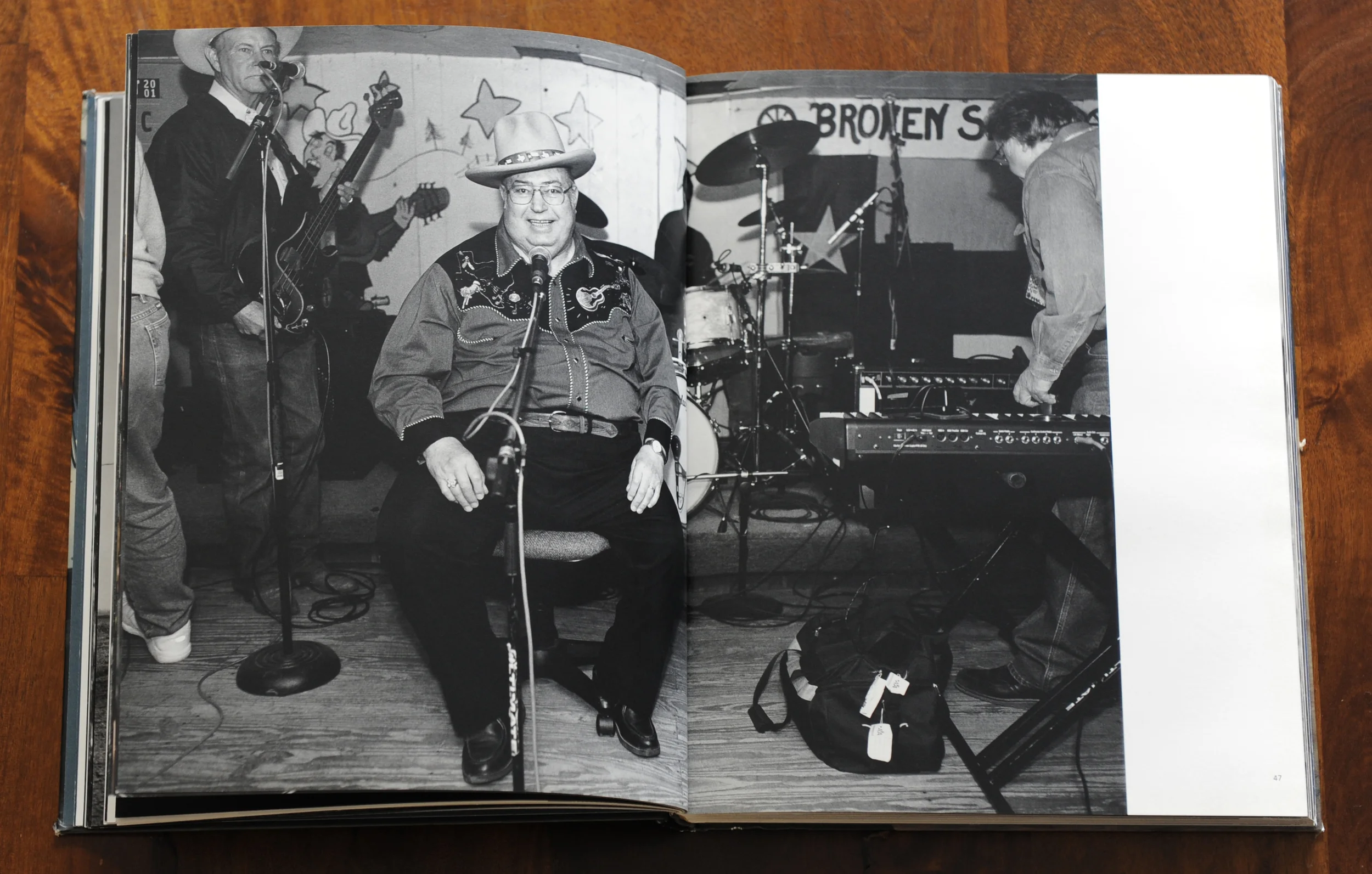 BOOK American Music by Annie Leibovitz — MEGAN STEINMAN