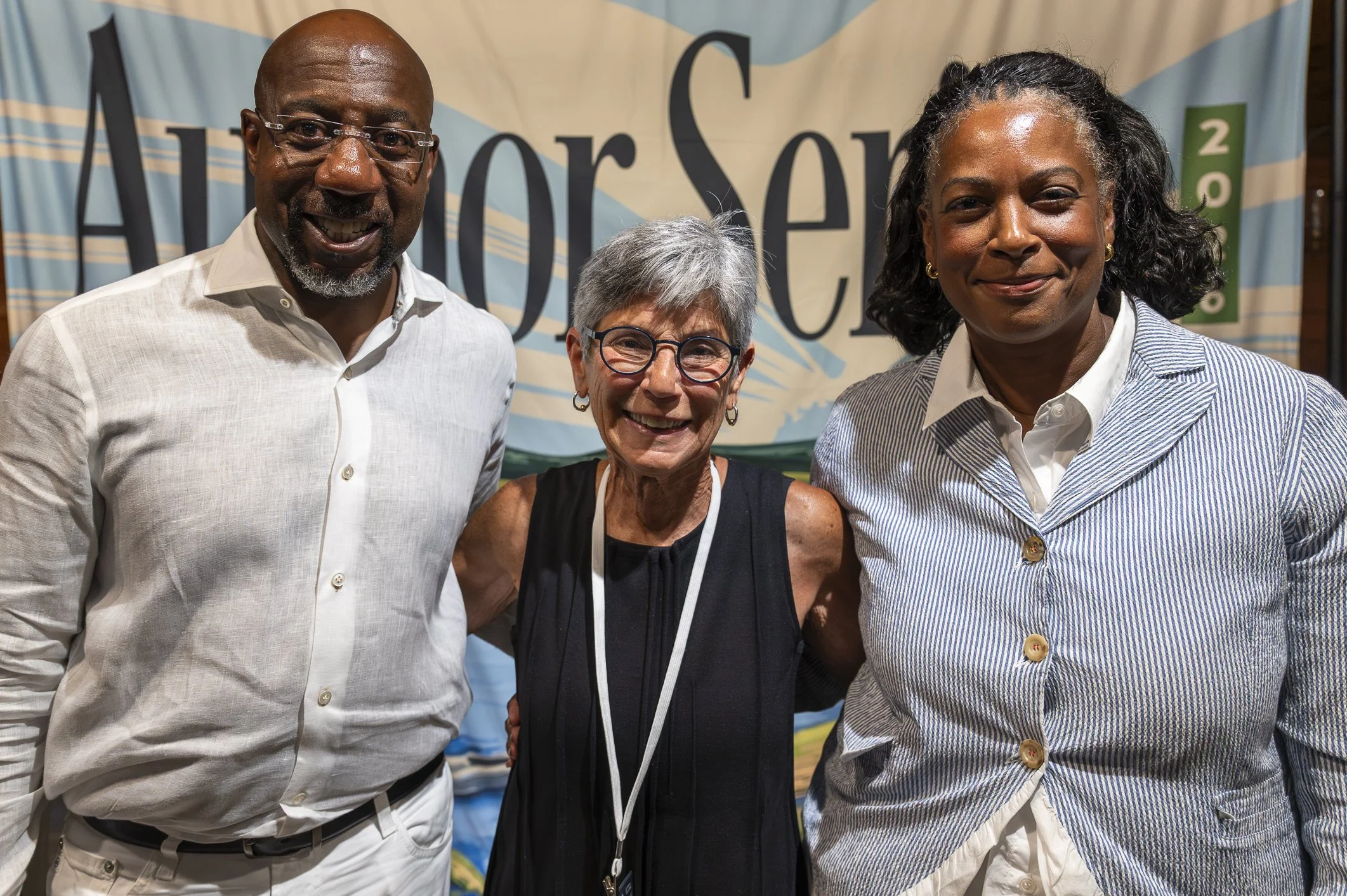 MV Author Series-Raphael Warnock Dawn Porter 8-13-26-Larry Glick-88.jpg