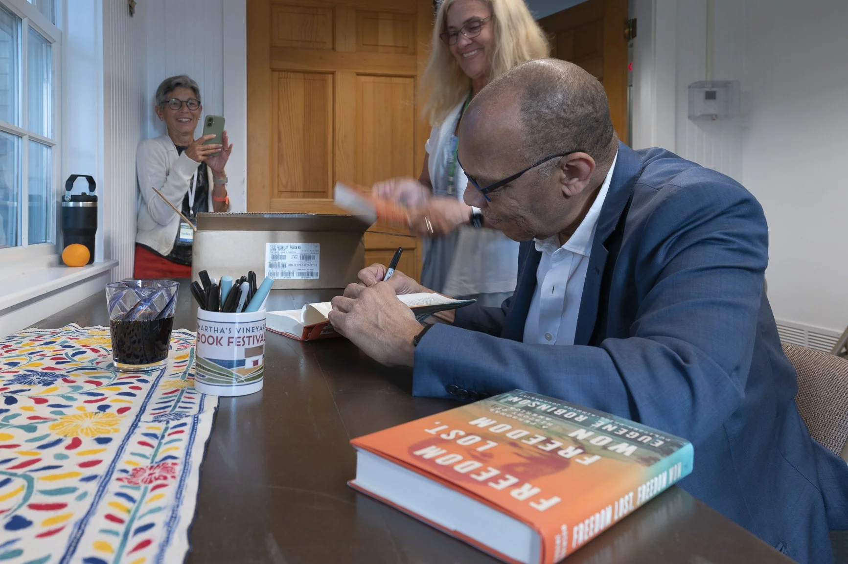 MV Author Series8-16-26-Larry Glick-7.jpg