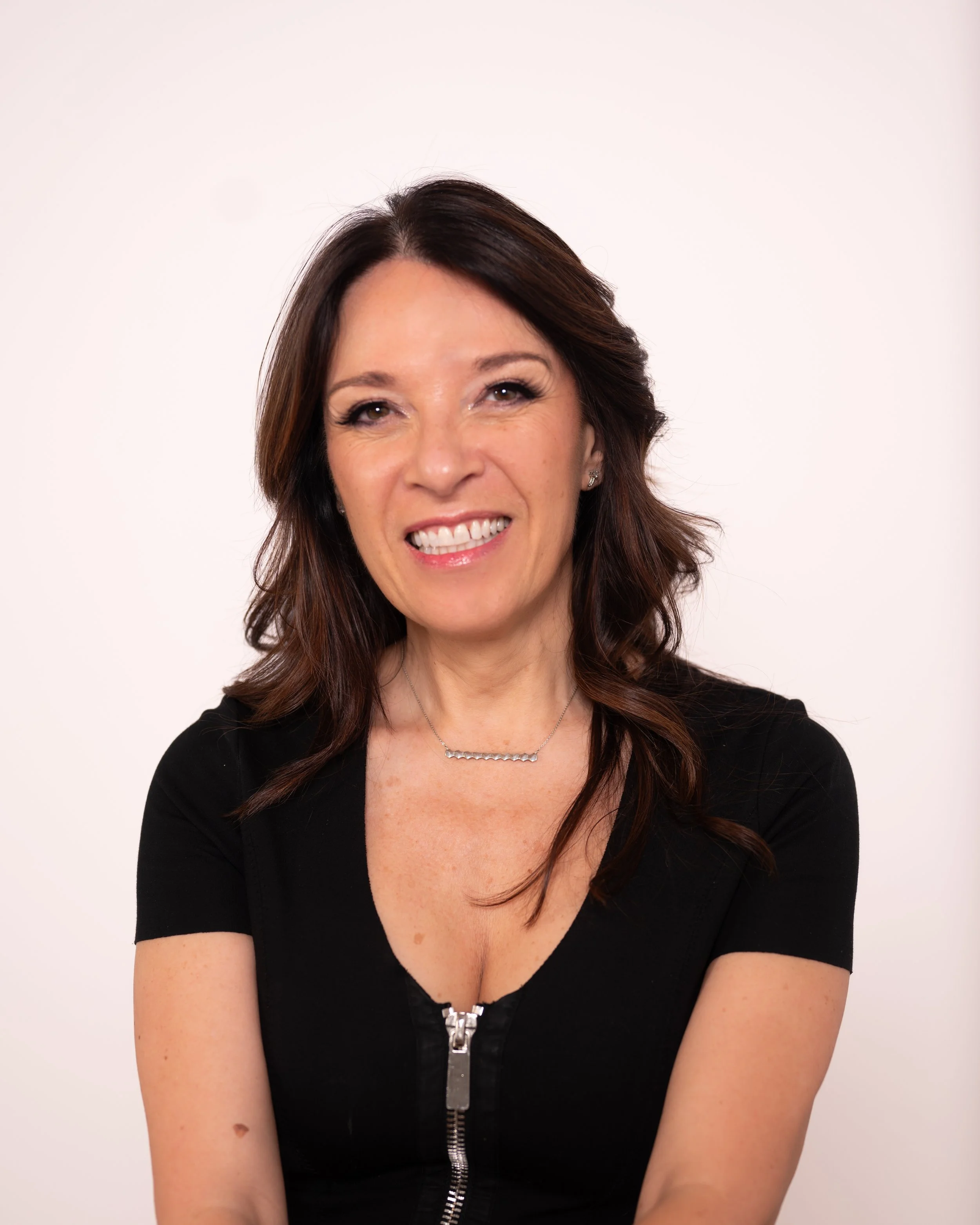 Beline Ritz - Hairstylist
