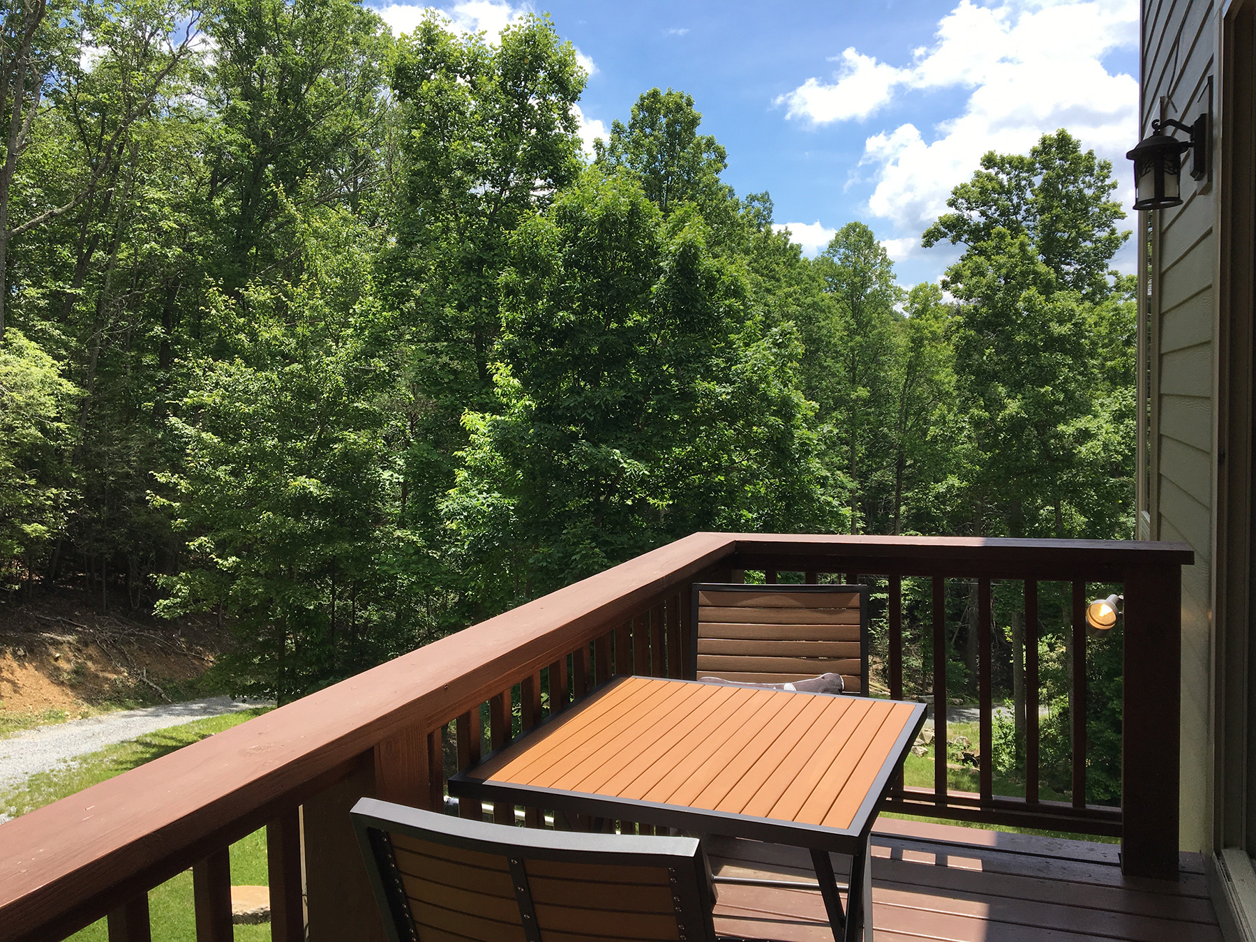 MASTER BEDROOM DECK