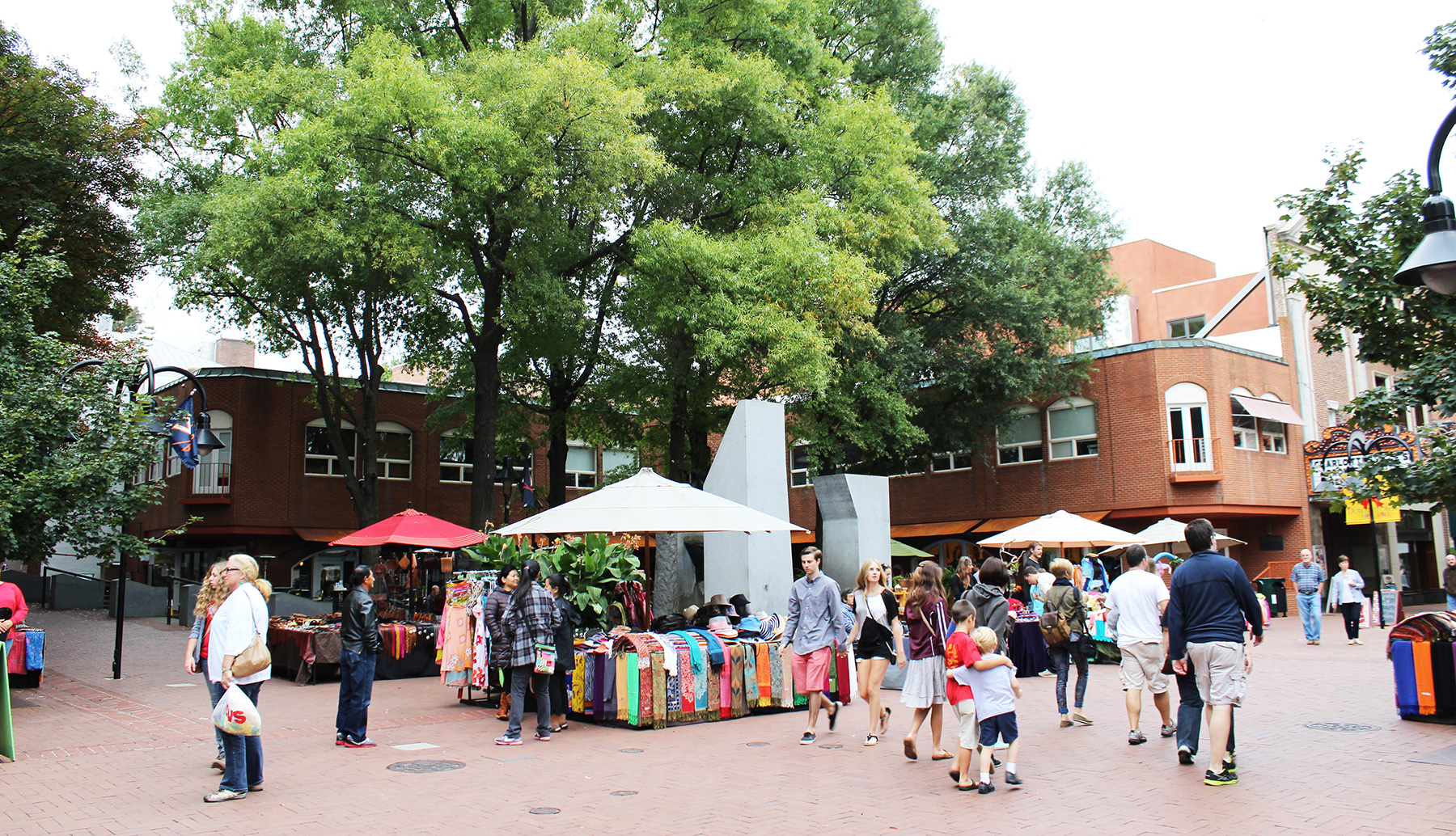 CENTRAL PLACE FROM THE MALL