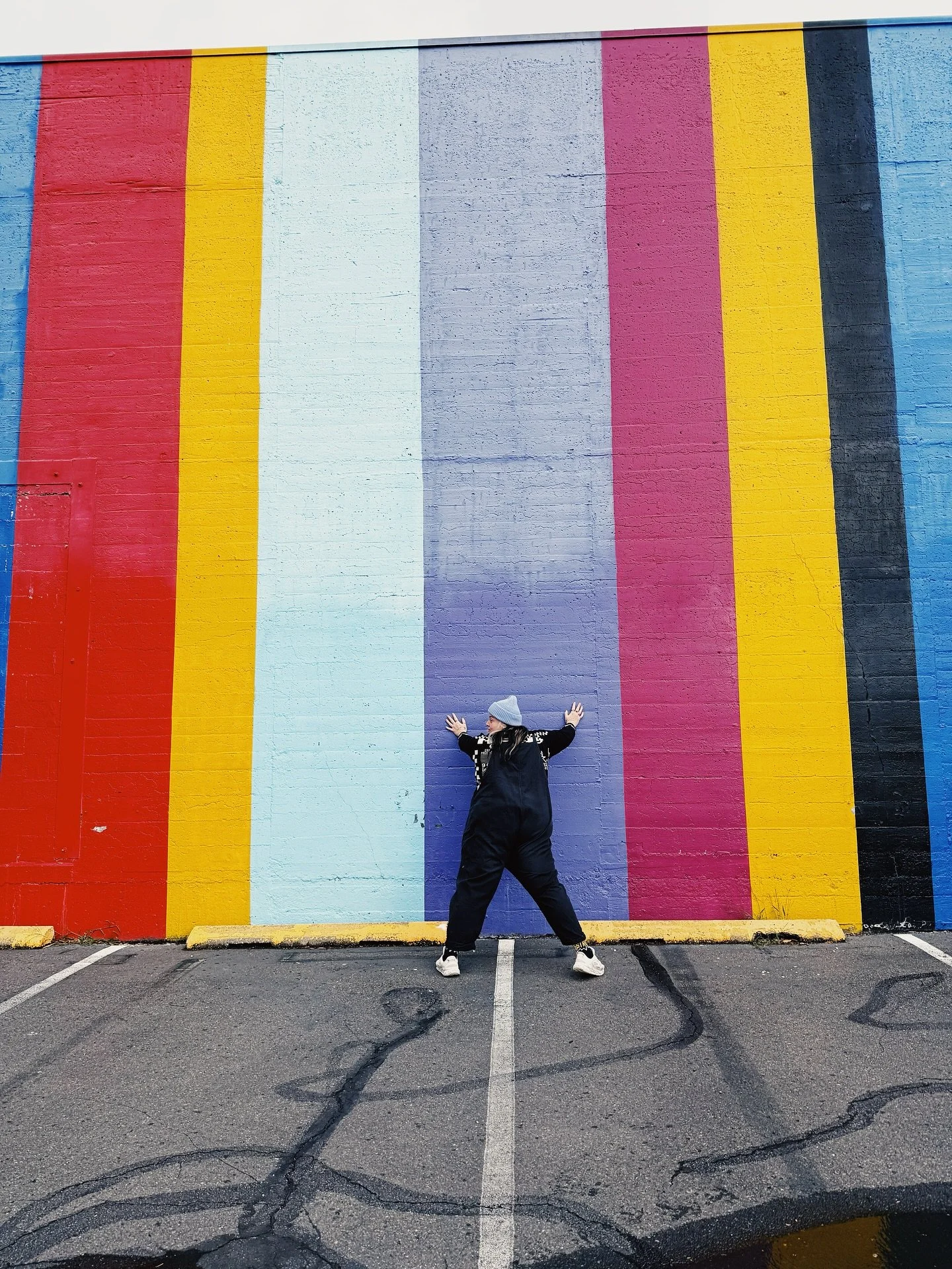 here&rsquo;s me front behind in case you forgot! giving you the most nacho libre butt clench of all time 👀 

+ a bundle of memories of a rainy Portland trip full of normal things and big conversations and some tarot cards saying, &ldquo;yes yes yes!