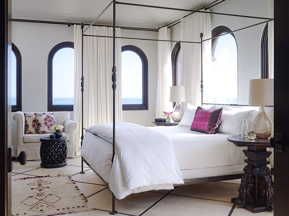 Ocean Front Villa - KARA MANN