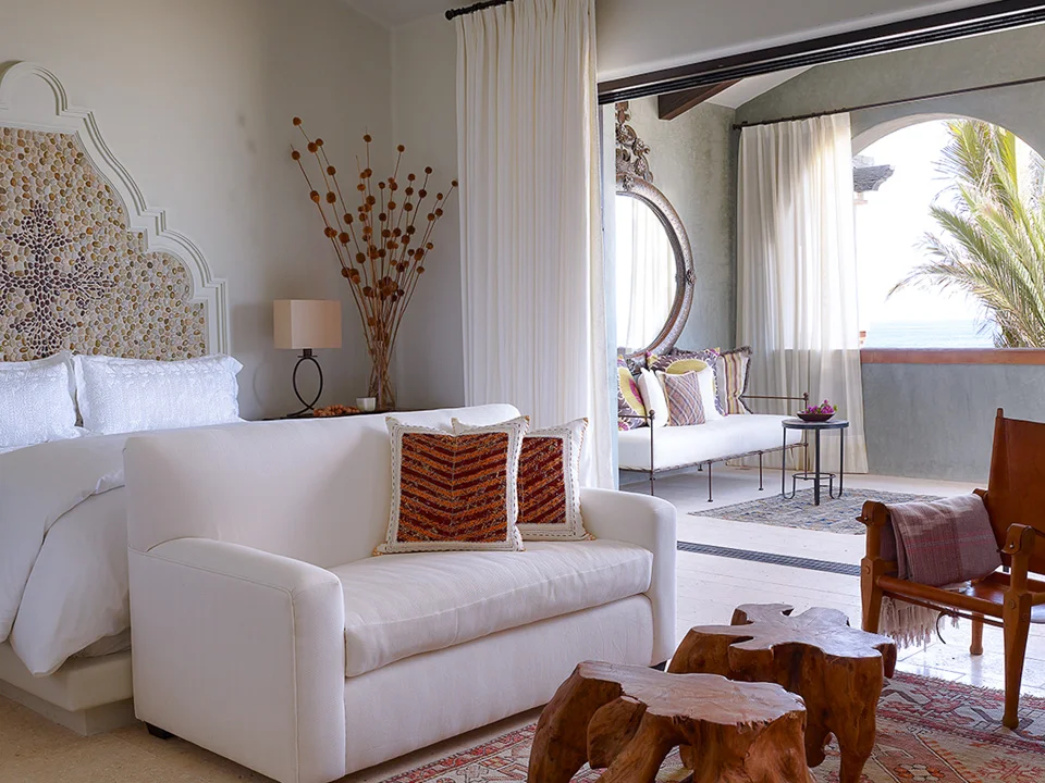 Ocean Front Villa - KARA MANN