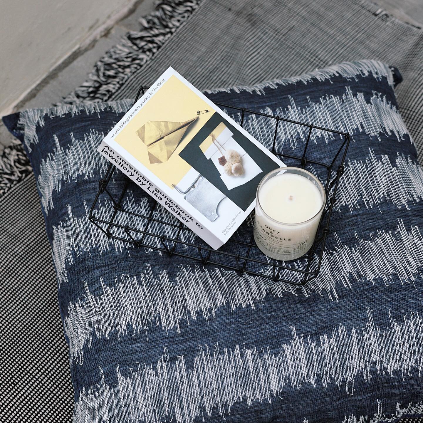 Who's down for book, cushion and candle? 

One stop shop + image via @niniveh_space @canaanstudio_