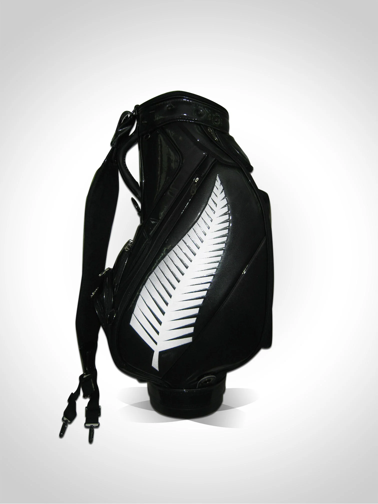 JS22_All_Black_left.jpg