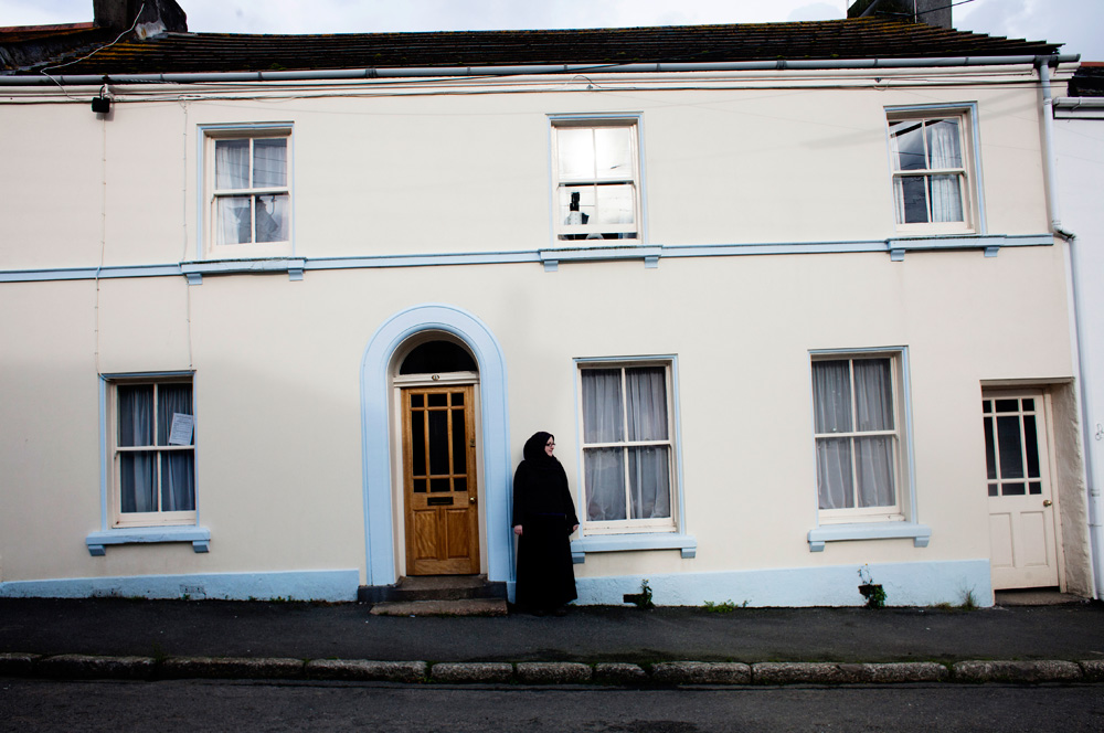 The cornish home Amy was raised in and still lives with her parents whilst waiting for Omar's visas to be processed. At the time this photo was taken they had waited for three years due to his military service in Egypt and the beginning for the Arab spring. 