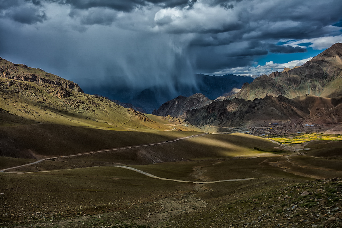 Cloud Burst Near Kargil Canon 5DS-R, 17-40mm f4L, 1/400 sec @ f8 ISO 100