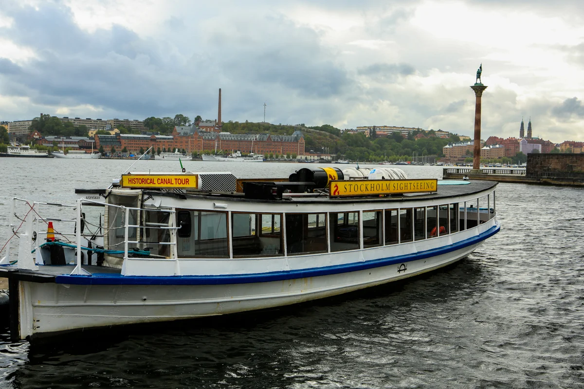 Historical Canal Tour Boat