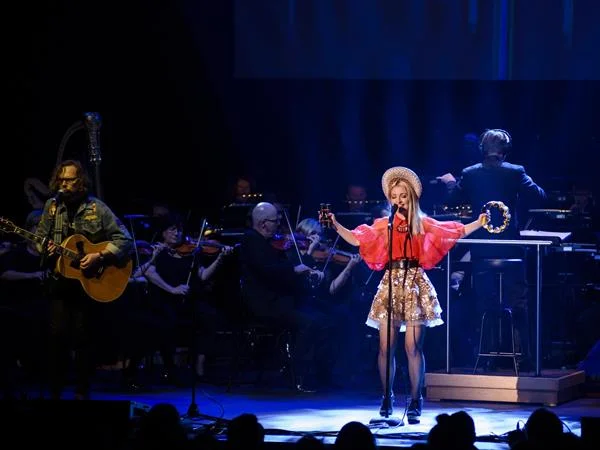 The Melbourne Symphony Orchestra and Kate Miller-Heidke with Keir Nuttall in Concert.Photograph by Daniel Aulsebrook.