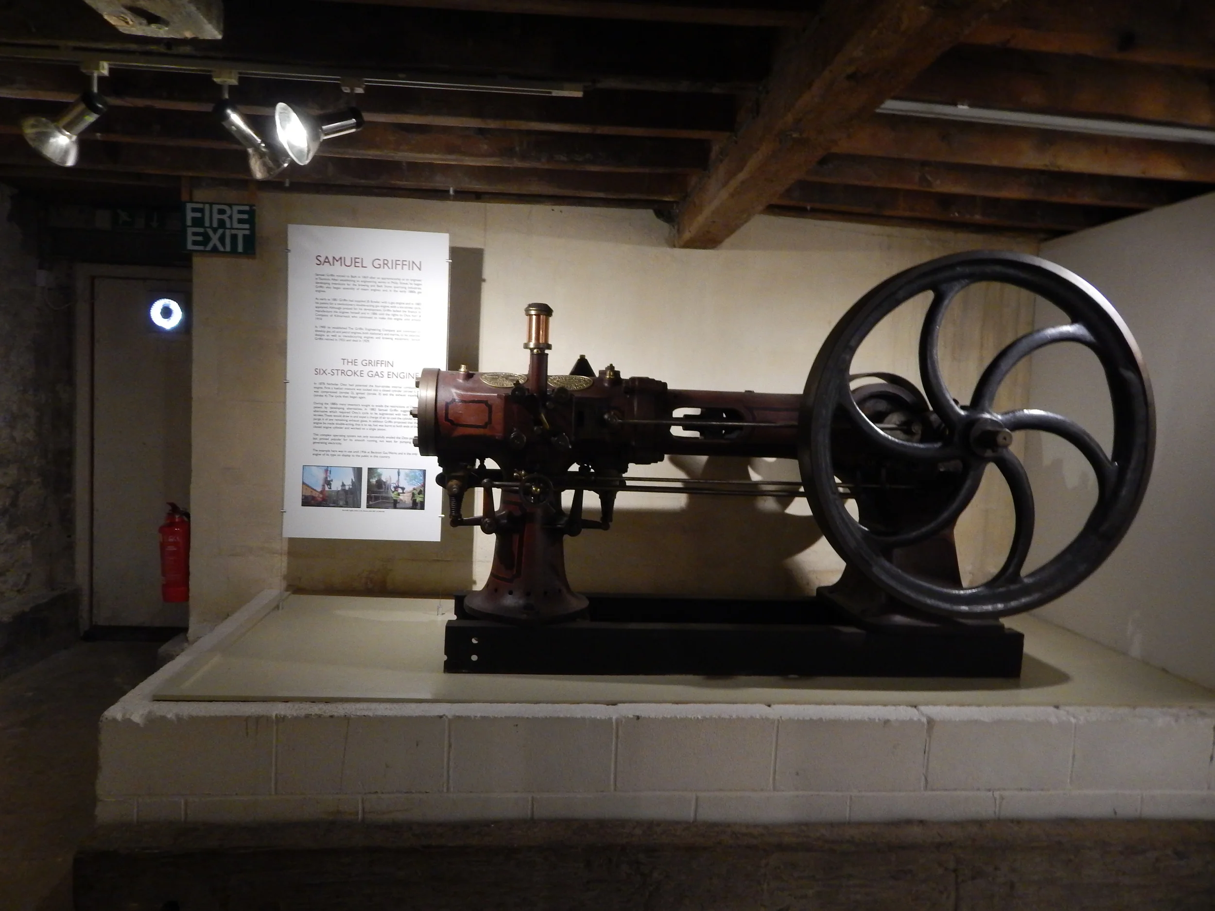 The Griffin Six Stroke Gas Engine