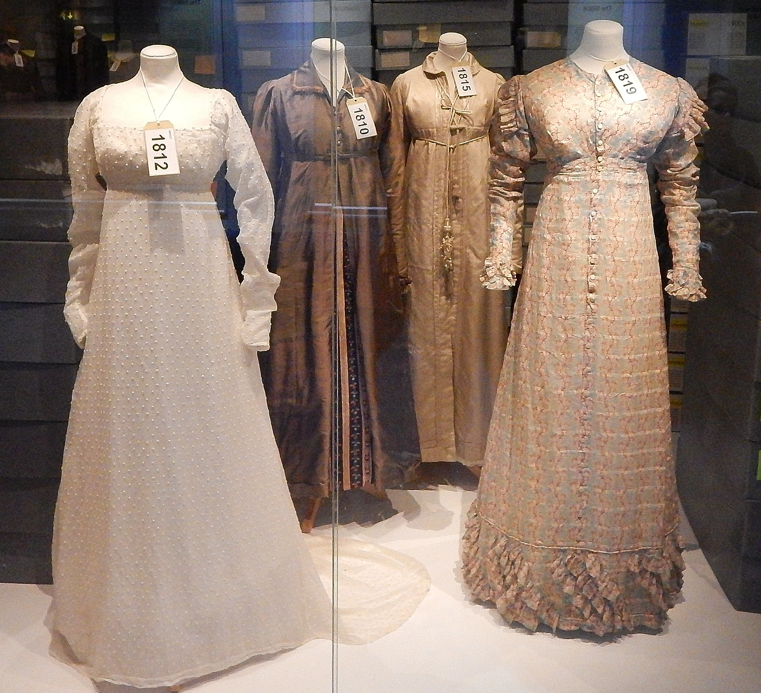 Dresses and Pelisses from 1810's