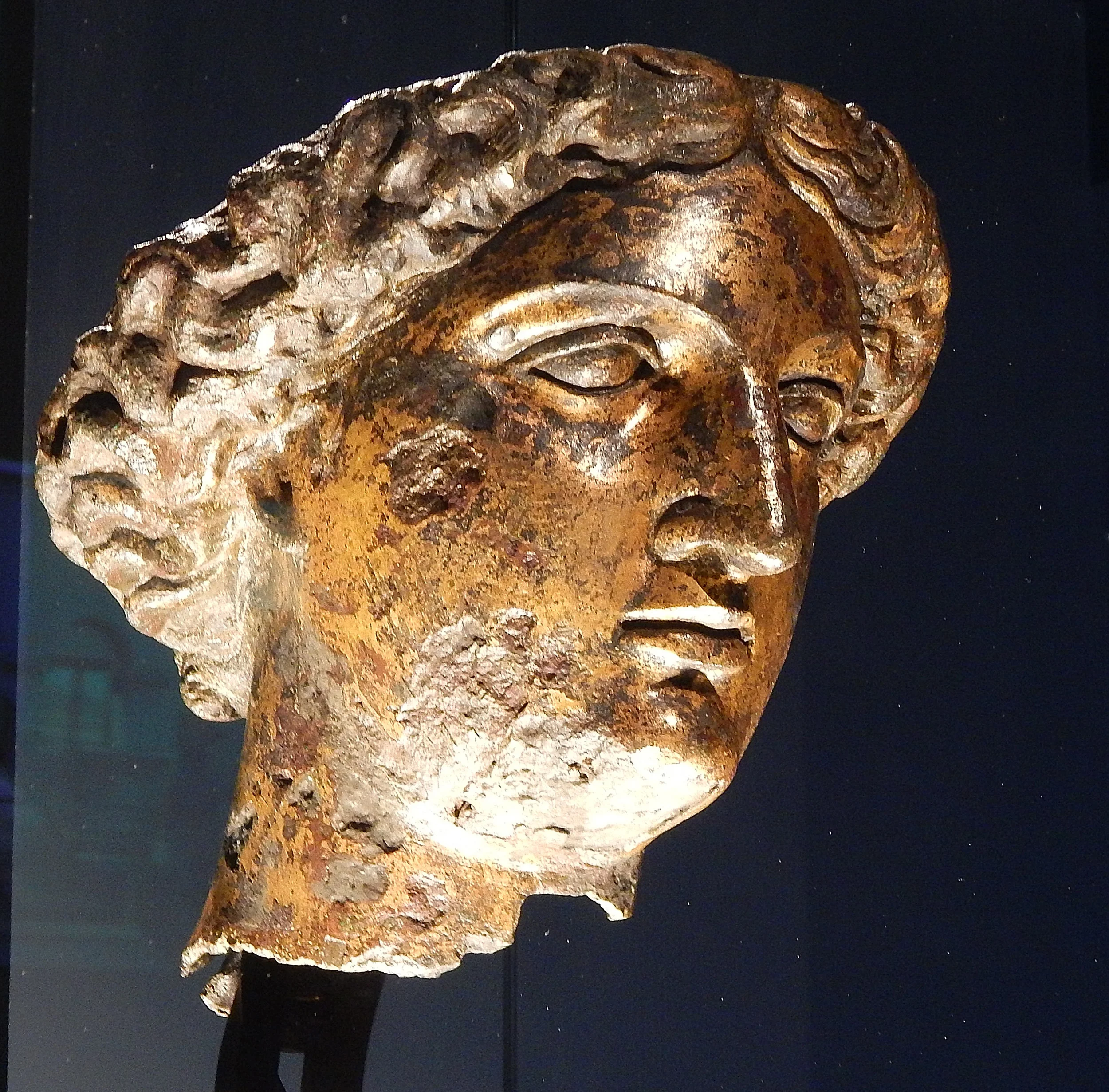 Head of Minerva Sulis