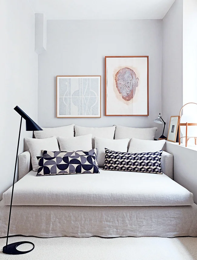 oversized-sofa.jpg