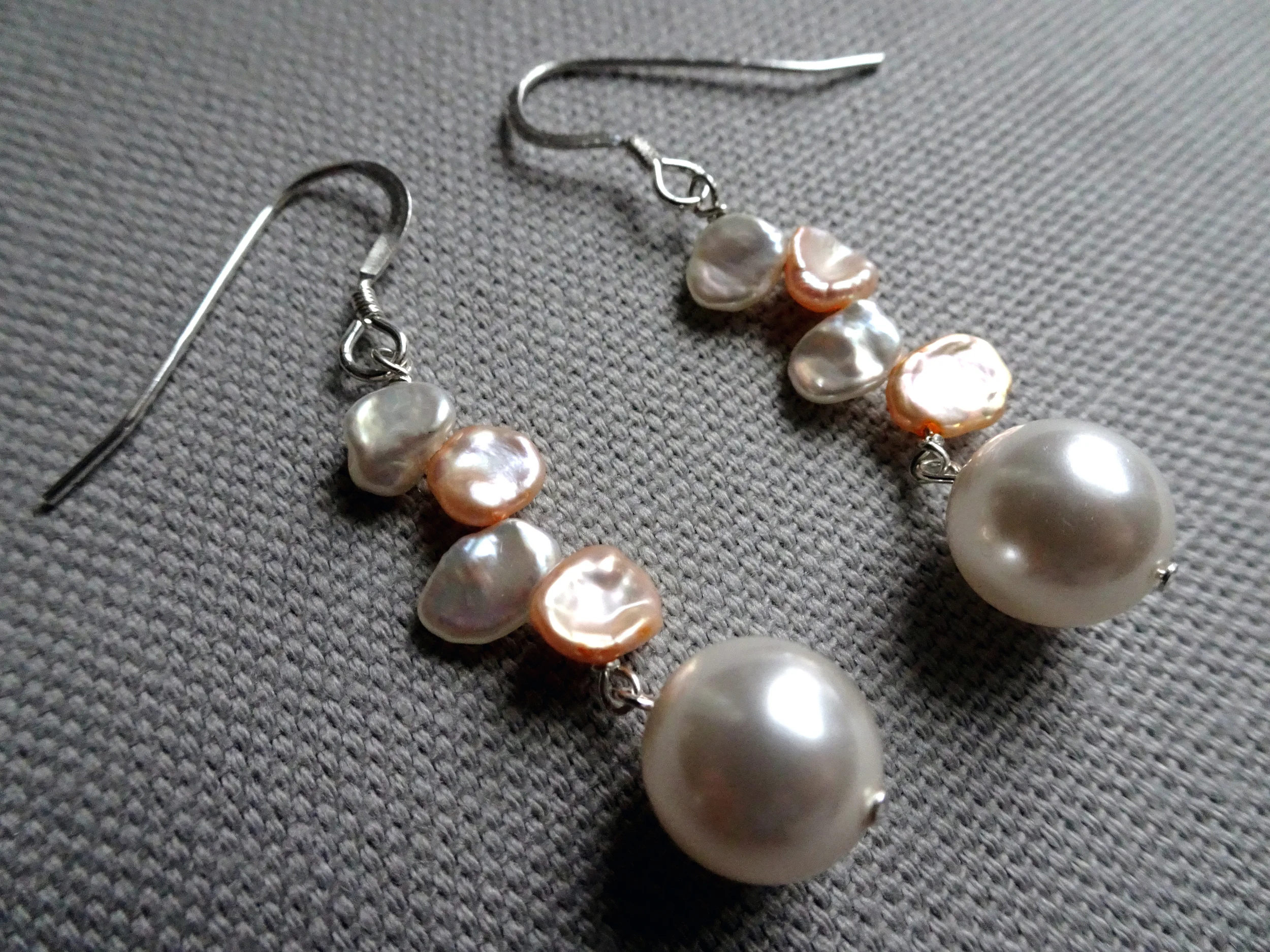 Peach blossom earrings1.jpg