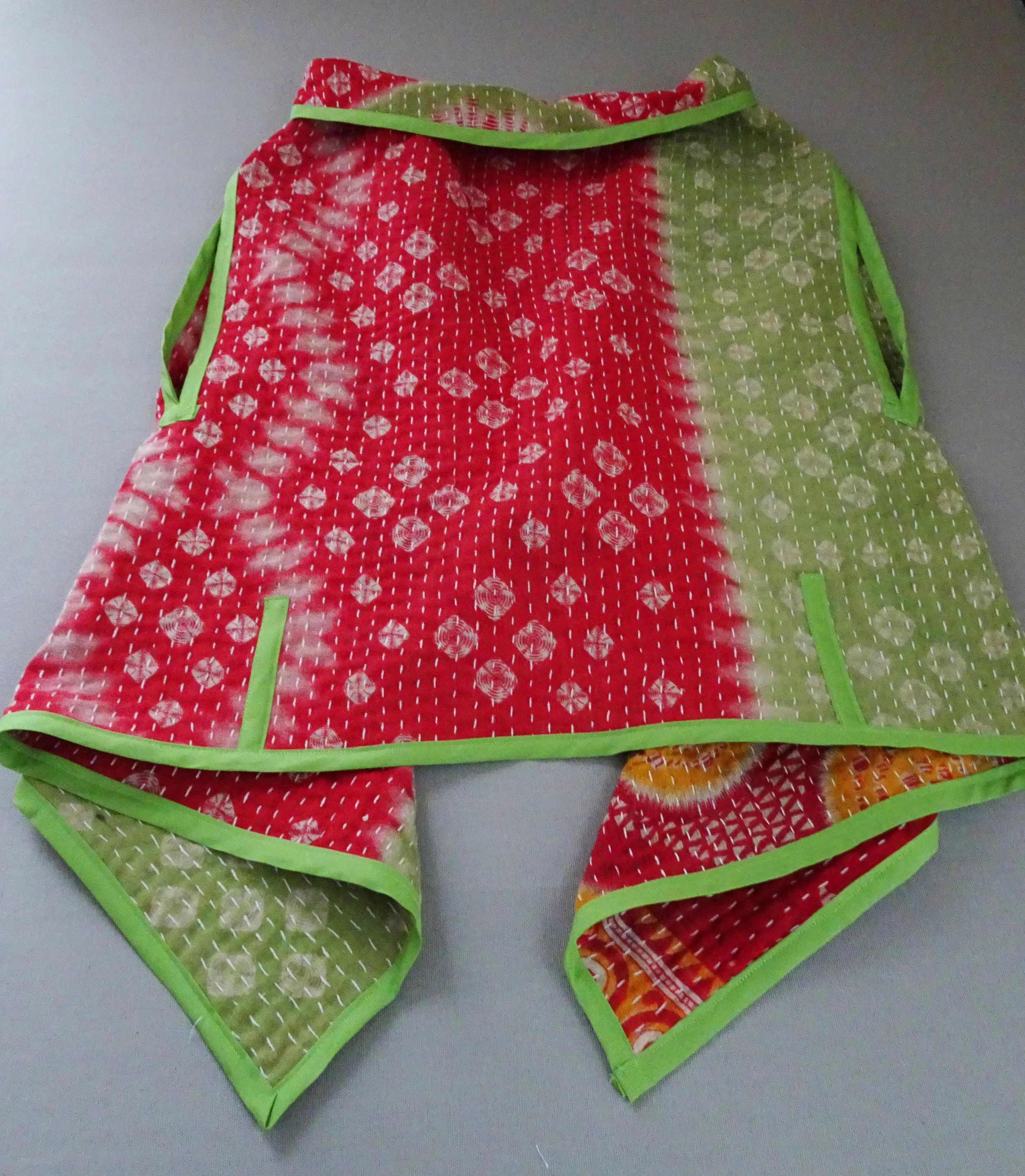 Kantha vest 2 back.jpg