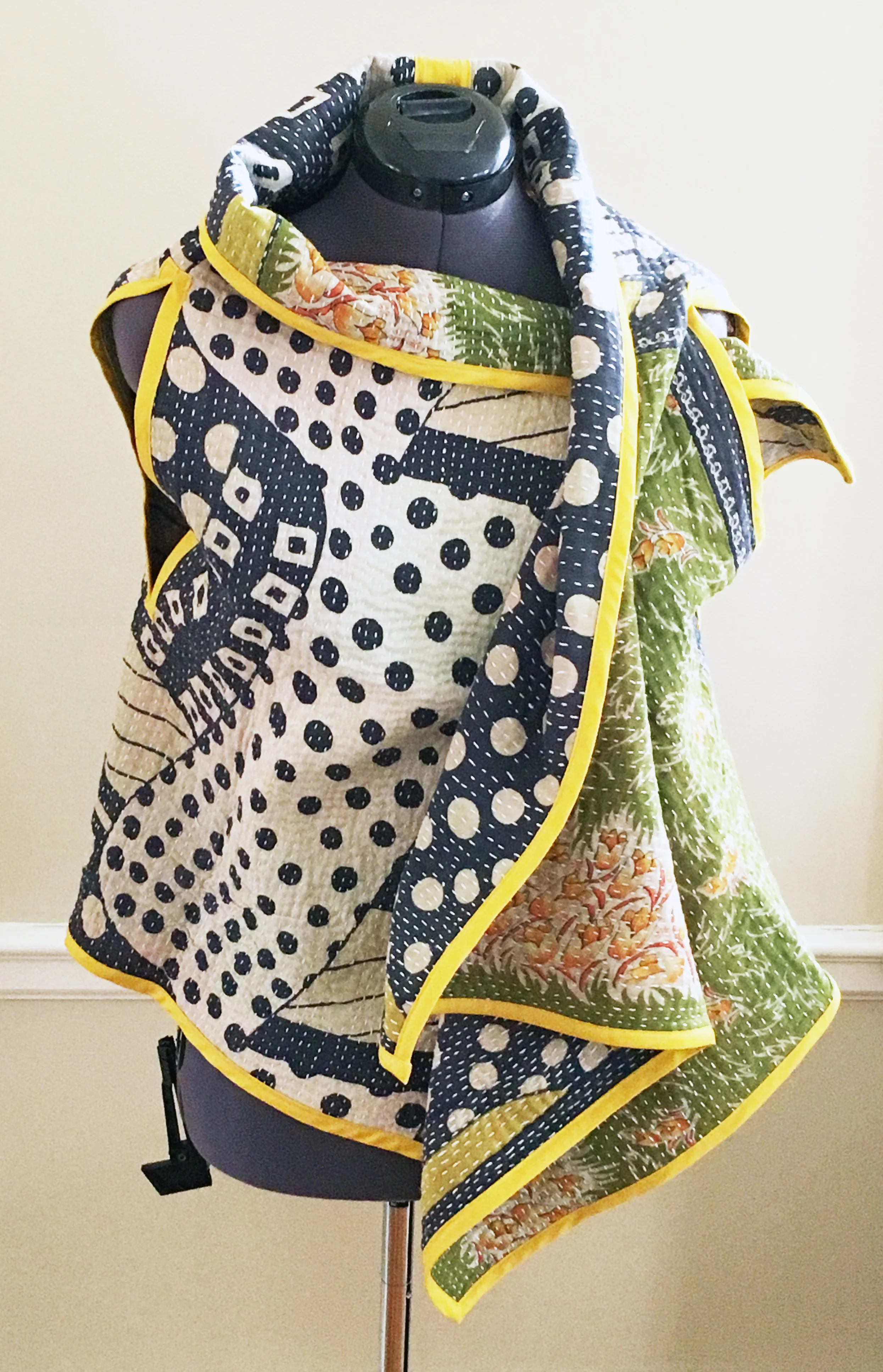 Kantha yellow blue moom vest front model1.jpg