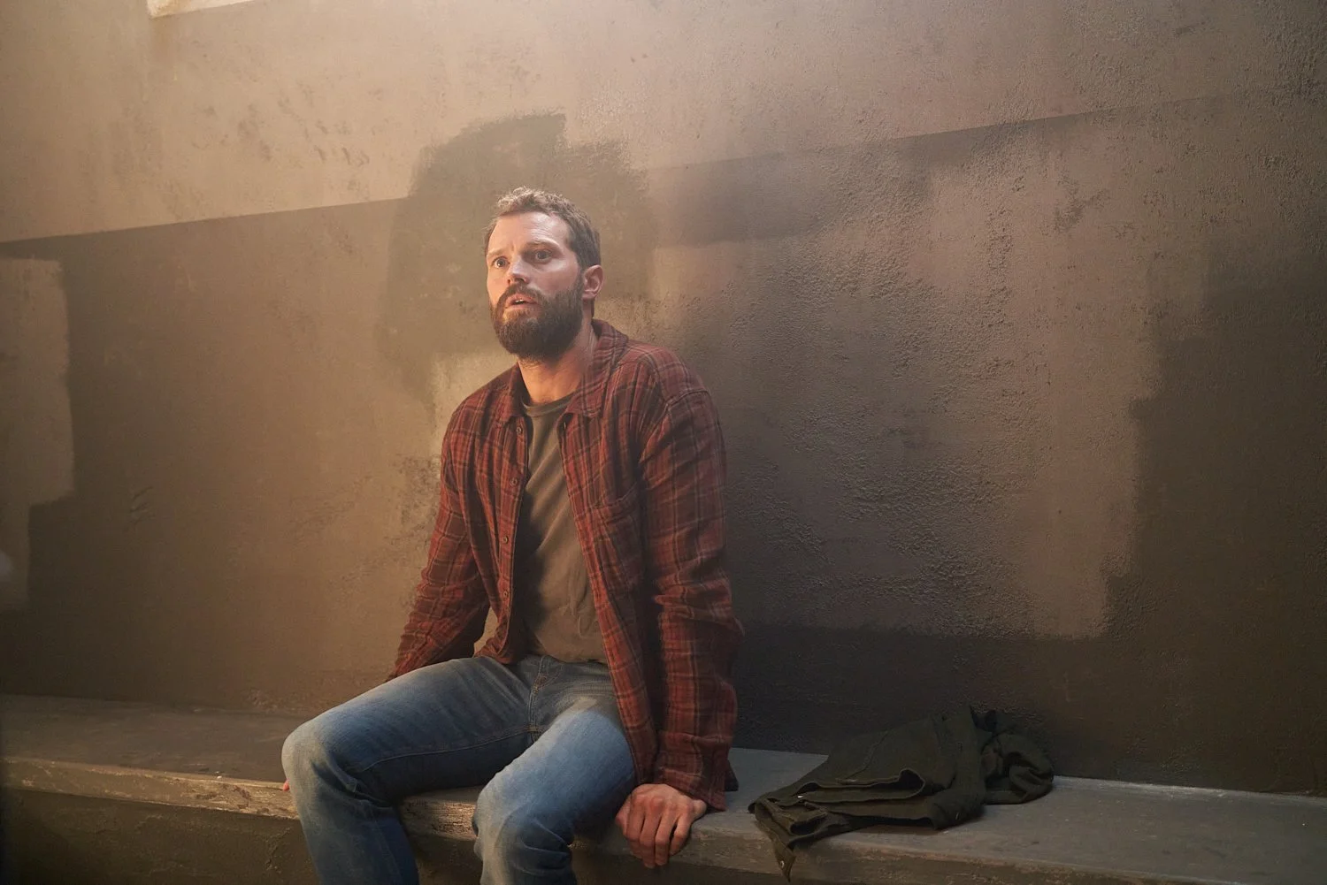 The Tourist S2 B3 D17 120723TT2_EP6_JP_120723_DSR8807.jpg